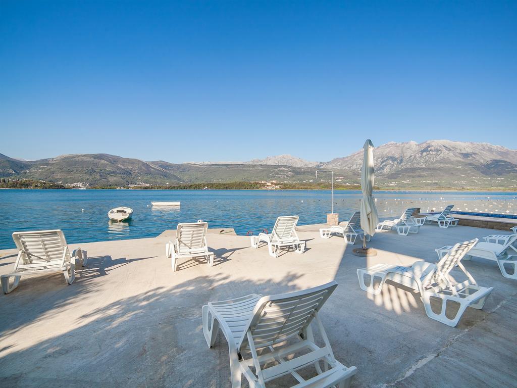Apartments Elena Tivat Exteriér fotografie
